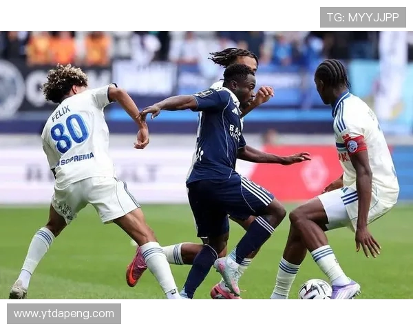 法甲精彩对决巴黎FC迎战洛里昂争夺关键三分